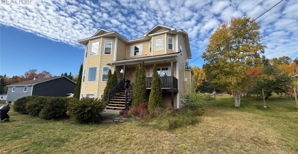 379 Main Street, Northern Arm A0H1E0, Newfoundland & Labrador