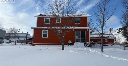 17 Lundberg Avenue, Buchans A0H1G0, Newfoundland & Labrador