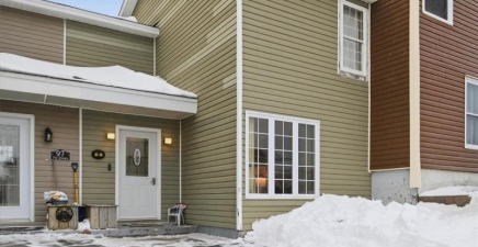 99 Farrell Drive, Mount Pearl A1N3G2, Newfoundland & Labrador