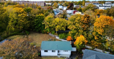8 Davidson Place, St. John`s A1E2A4, Newfoundland & Labrador