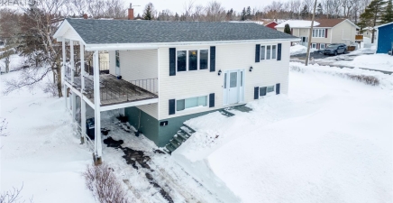 2 Beacon Hill Crescent, St. John`s A1E3W3, Newfoundland & Labrador