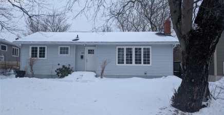 32 DUNDAS Street, St. John`s A1B1X2, Newfoundland & Labrador