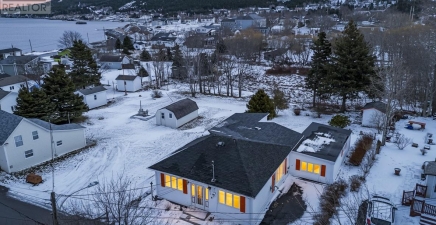 5 Butt`s Avenue, Carbonear A1Y1A3, Newfoundland & Labrador