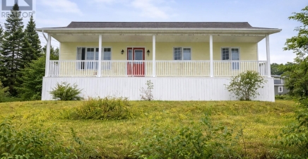 31 Alexander Crescent, Glovertown A0G2L0, Newfoundland & Labrador