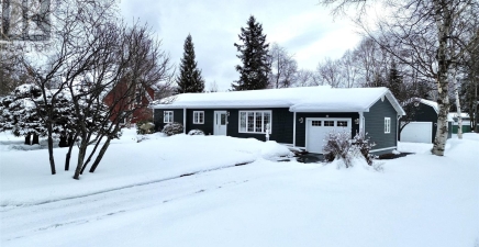 88 Midland Row, Pasadena A0L1K0, Newfoundland & Labrador