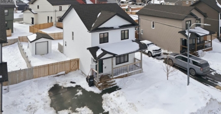 113 Diamond Marsh Drive, St. John`s A1H0N2, Newfoundland & Labrador