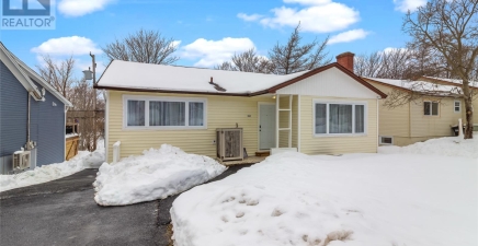 182 University Avenue, St. John`s A1B1Z7, Newfoundland & Labrador