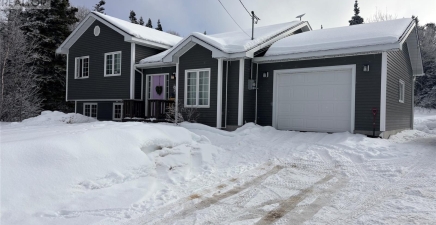 9 Comfort Cove Road, Campbellton A0G1L0, Newfoundland & Labrador