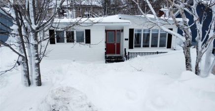 31 Neptune Road, St. John`s A1B1H4, Newfoundland & Labrador
