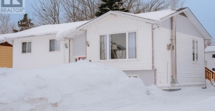 6 Kent Place, Gander A1V2E9, Newfoundland & Labrador