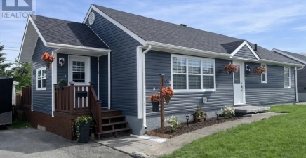 812 Beothuck Street, Labrador City A2V1H4, Newfoundland & Labrador