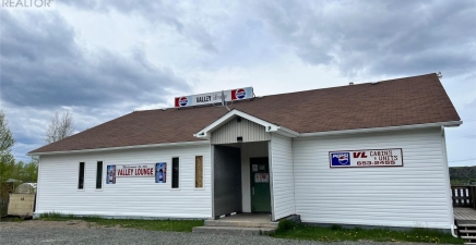 490 Gillingham Avenue, Norris Arm A0G3M0, Newfoundland & Labrador