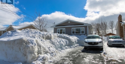 27 Glendale Avenue, Mount Pearl A1N1N1, Newfoundland & Labrador