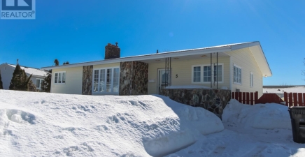 5 Glover Place, St. John`s A1A3H5, Newfoundland & Labrador