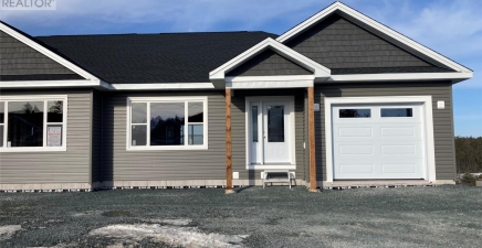 15 Nextor Place, Conception Bay South A1X0M3, Newfoundland & Labrador