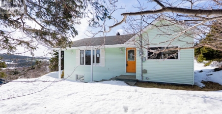 11 Paradise Road, Paradise A1L3B4, Newfoundland & Labrador