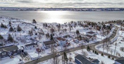 539 Water Street, Bay Roberts A0A1G0, Newfoundland & Labrador