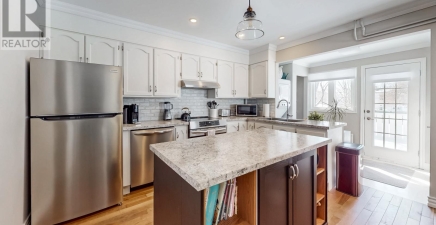 35 Smith Avenue, St. John`s A1C5E8, Newfoundland & Labrador