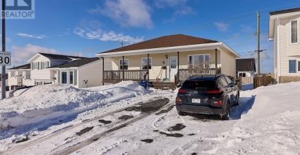 67 Frontenac Avenue, Mount Pearl A1N4Z4, Newfoundland & Labrador
