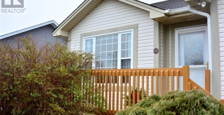 17 Bishop`s Road, Bay Roberts A0A1G0, Newfoundland & Labrador
