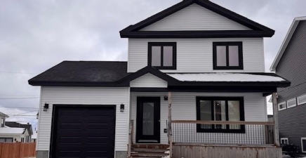 3 Sugar Pine Crescent, St. John`s A1H0K8, Newfoundland & Labrador