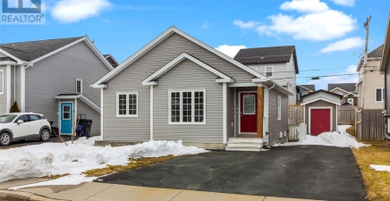 19 Bridgeport Street, Paradise A1L4C1, Newfoundland & Labrador