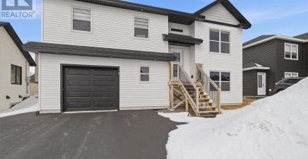 9 Lawn Point Avenue, Mount Pearl A1N0K1, Newfoundland & Labrador
