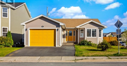 20 Brad Gushue Crescent, St. John`s A1H0A4, Newfoundland & Labrador