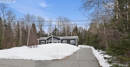 254 Main Street, Traytown A0G4K0, Newfoundland & Labrador