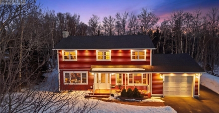 135 Memorial Drive, Gander A1V1A9, Newfoundland & Labrador