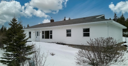 26 Drovers Road, Paradise A1L1S4, Newfoundland & Labrador