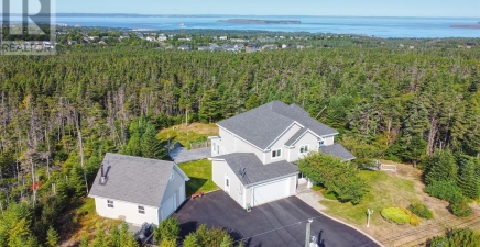 28 Vineyard Drive, Paradise A1L3W5, Newfoundland & Labrador