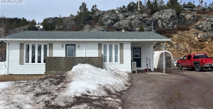 276 Main Street, Springdale A0J1T0, Newfoundland & Labrador