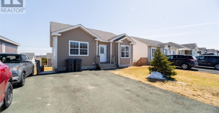 22 Bridgeport Street, Paradise A1L4C2, Newfoundland & Labrador
