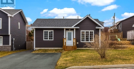 40 Oaken Drive, Conception Bay South A1X0B9, Newfoundland & Labrador