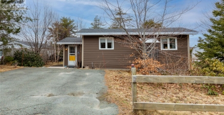29 GRESLET Place, Conception Bay South A1X2L1, Newfoundland & Labrador