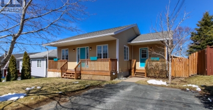 4 Blackstrap Place, Conception Bay South A1W4C1, Newfoundland & Labrador