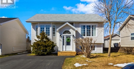 15 Tiverton Street, Paradise A1L1W1, Newfoundland & Labrador