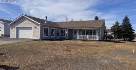 12 Cedar Drive, Lewisporte A0G3A0, Newfoundland & Labrador